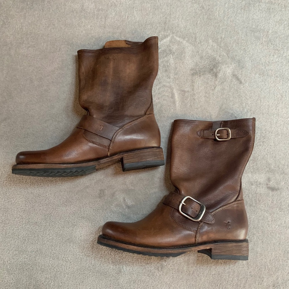 Frye Engineer 8R Cognac Brown Leather Boots 3470547 STO Mens 5.5 Womens 7.5 - Picture 6 of 9